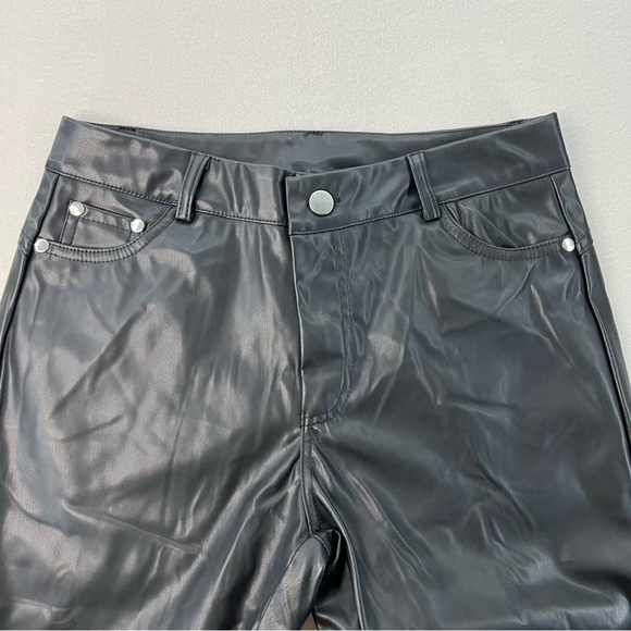 Black Vegan Leather Skinny Pants Leggings Women's Size S/M NWOT - Picture 2 of 6